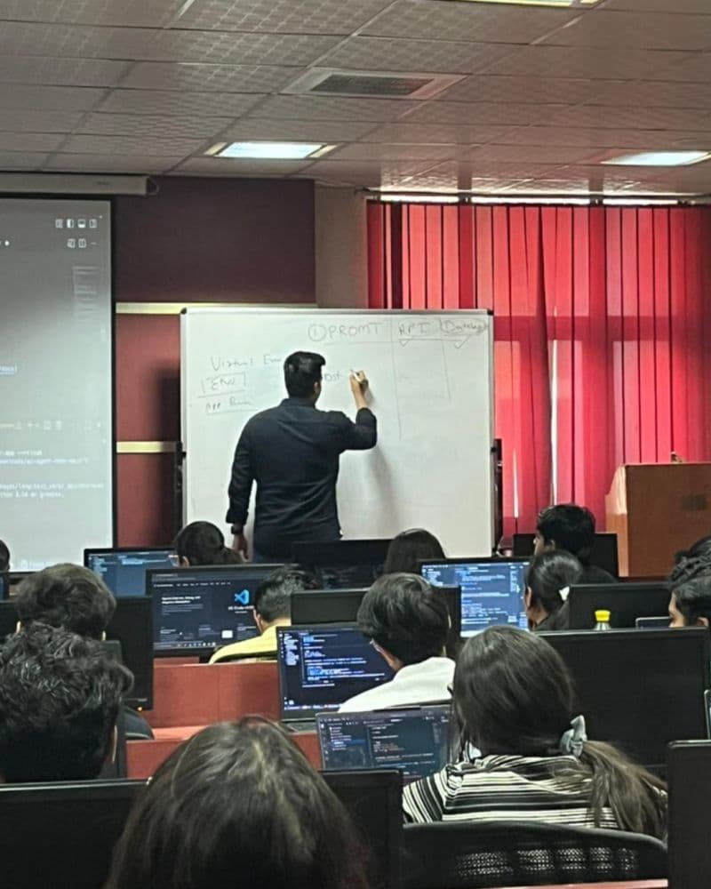 Introduction to AI Agents photo 1